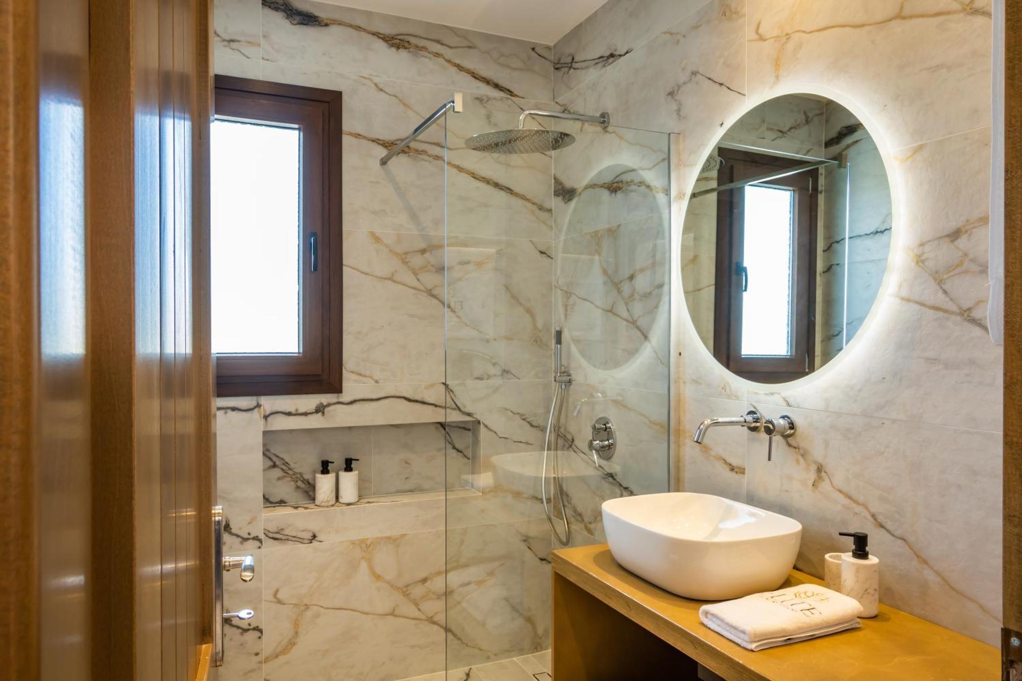 Elite Luxury Villas Afiartis Esterno foto