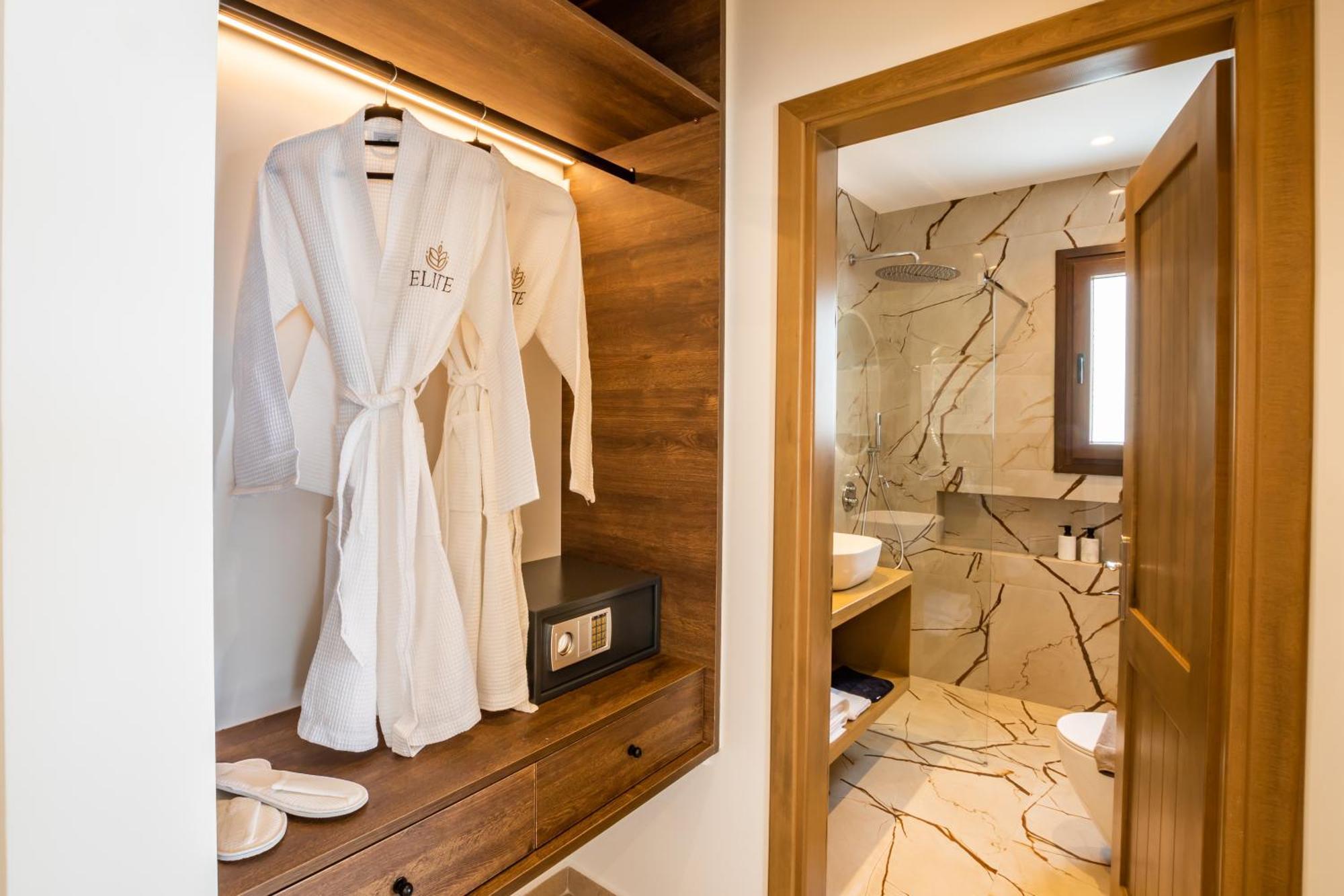 Elite Luxury Villas Afiartis Esterno foto